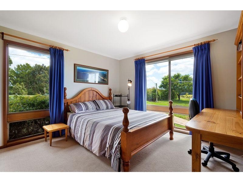 4 Wheeler Avenue, Tathra NSW 2550