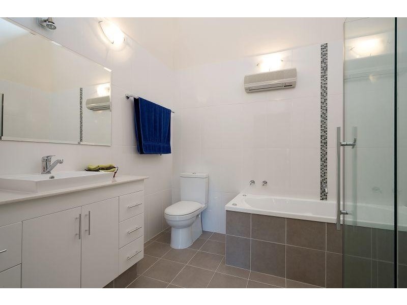 4 Wheeler Avenue, Tathra NSW 2550