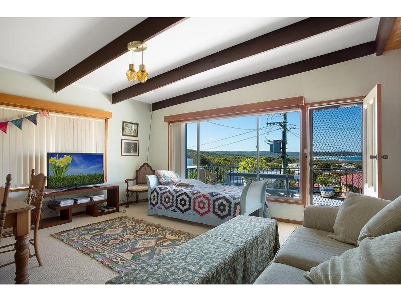 21 Francis Hollis Drive, Tathra NSW 2550