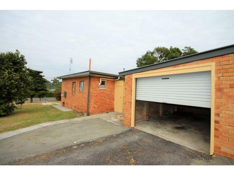 7 Blackfellows Lake Road, Kalaru NSW 2550