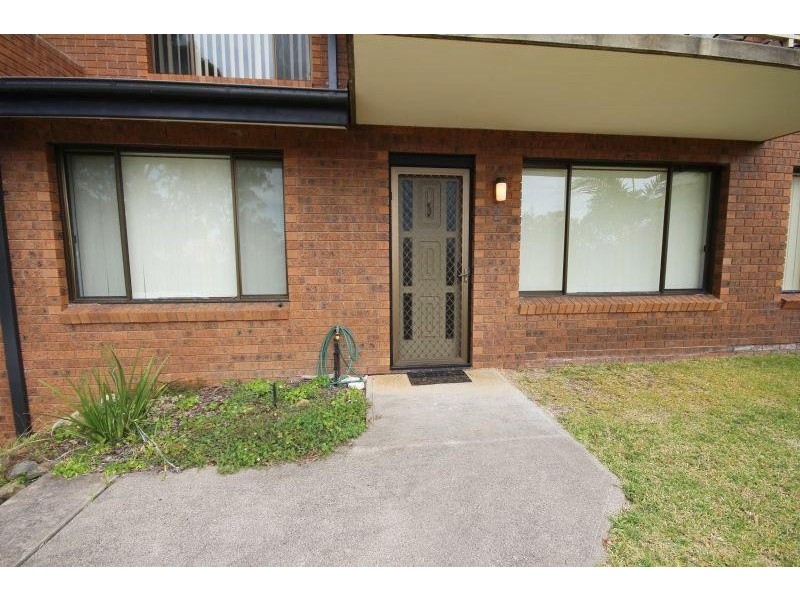 2/8 Sanctuary Place, Tathra NSW 2550
