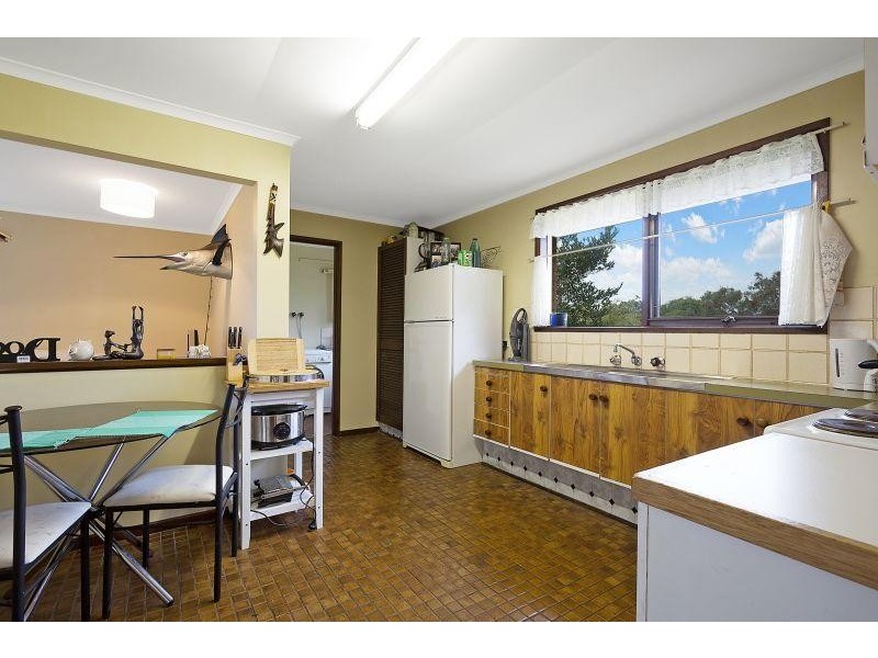 2 Melaleuca Court, Tura Beach NSW 2548