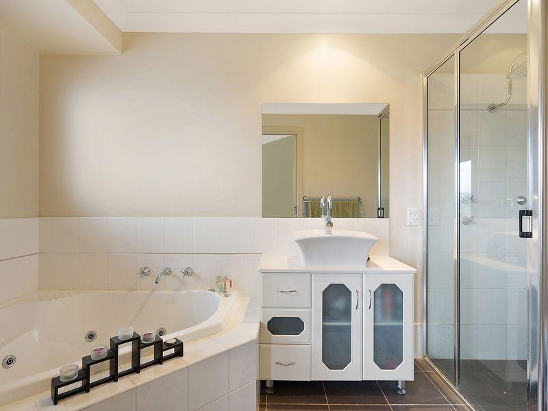 13 Oceanview Terrace, Tathra NSW 2550