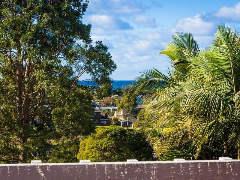 4 Oceanview Terrace, Tathra NSW 2550