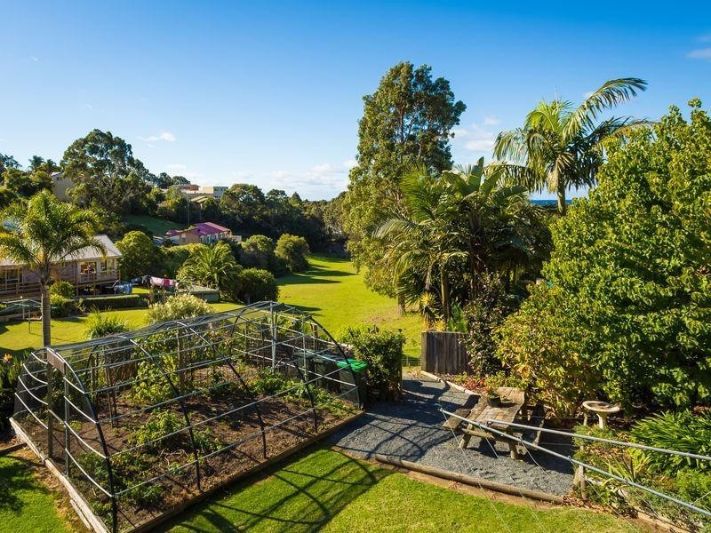 4 Oceanview Terrace, Tathra NSW 2550