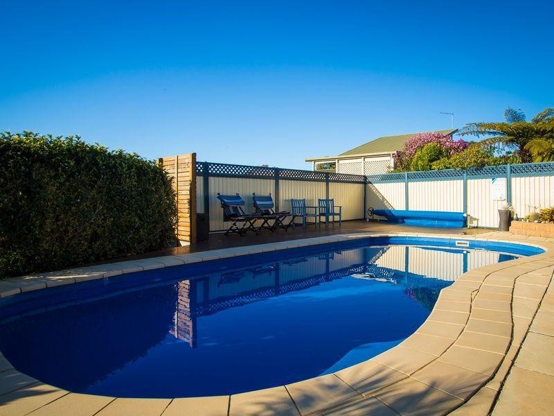 1 Stafford  Crescent, Tathra NSW 2550