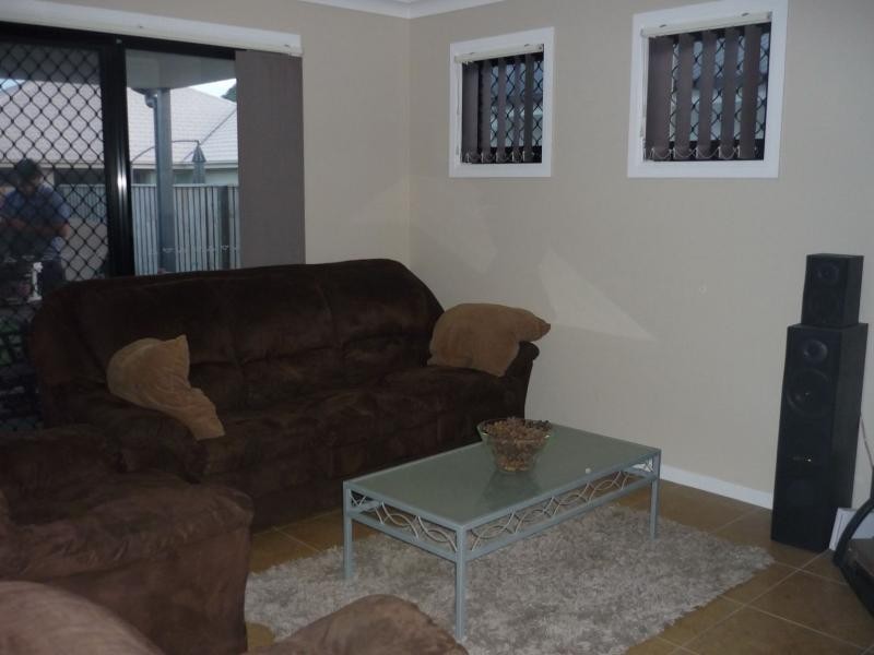 1 Kenilworth  Place WATERFORD 4133, Waterford QLD 4133