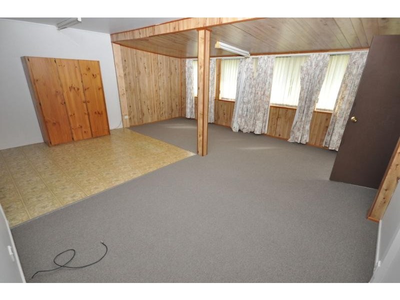 7 Yurugu  Street WOODRIDGE 4114, Woodridge QLD 4114