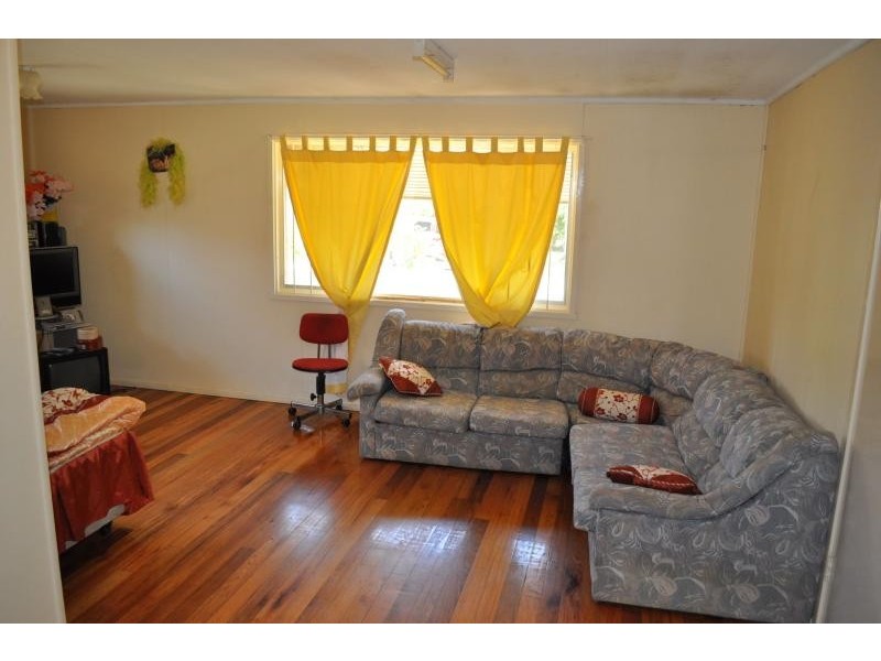 17 Talganda Street WOODRIDGE 4114, Woodridge QLD 4114
