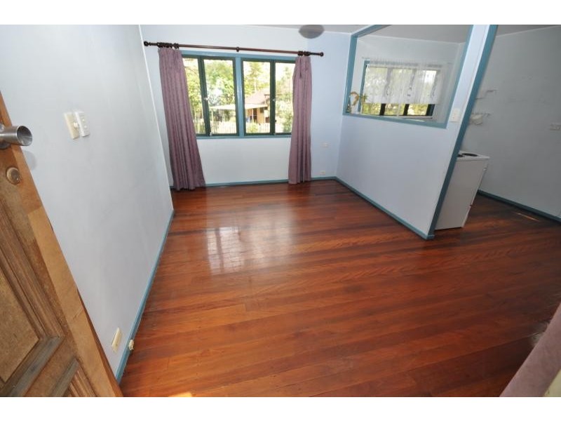 50 Nyanza  Street WOODRIDGE 4114, Woodridge QLD 4114