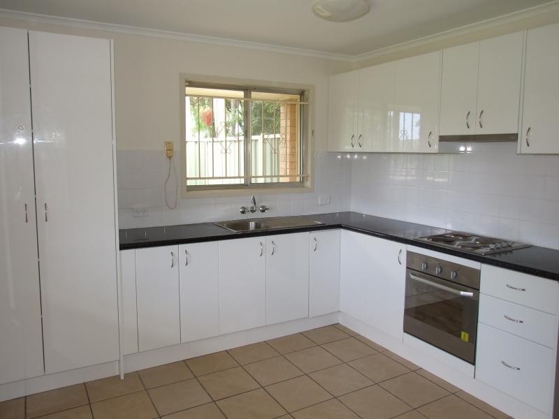 6 Jindavee Crescent SLACKS CREEK 4127, Slacks Creek QLD 4127