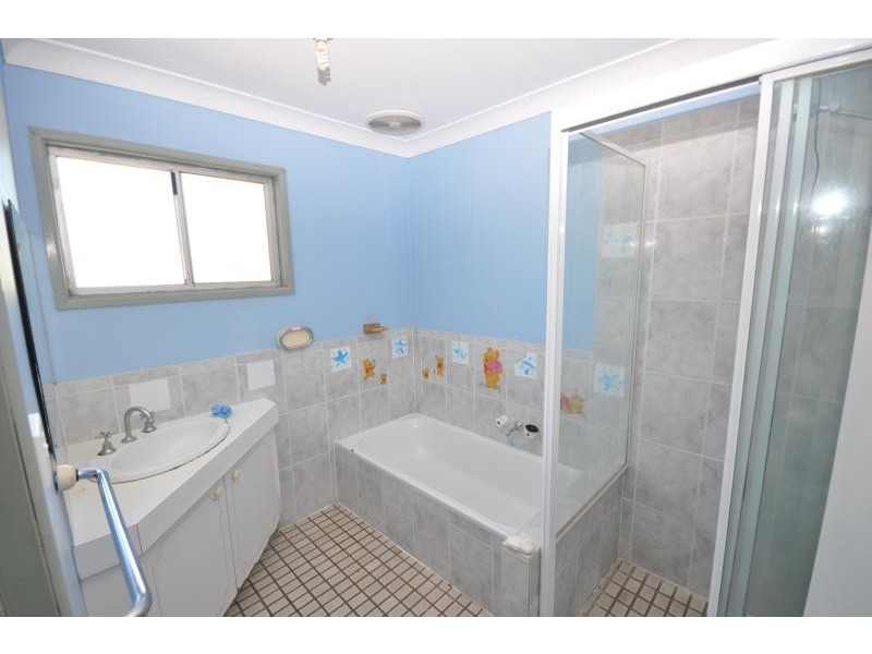 22 Mark Lane WATERFORD WEST 4133, Waterford West QLD 4133