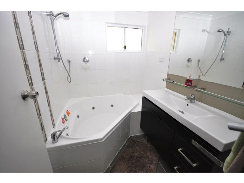 17 Polaris Avenue KINGSTON 4114, Kingston QLD 4114