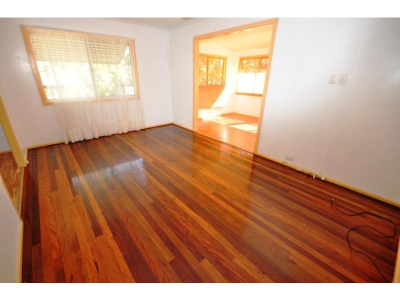 124 Bardon Road KINGSTON 4114, Kingston QLD 4114