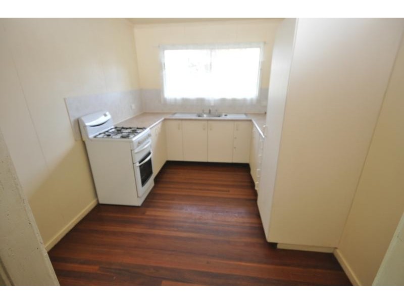 6 Perth  Street KINGSTON 4114, Kingston QLD 4114