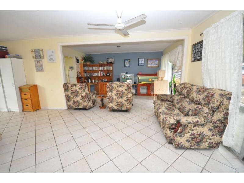 9 Brown Avenue LOGAN CENTRAL 4114, Logan Central QLD 4114