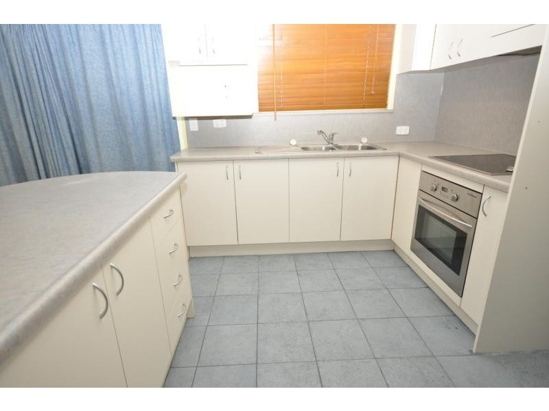 2 Duchess Court LOGANLEA 4131, Loganlea QLD 4131