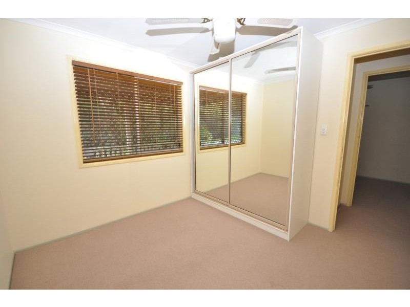 2 Duchess Court LOGANLEA 4131, Loganlea QLD 4131