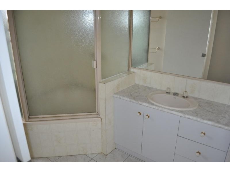 16 Attunga Street, Kingston QLD 4114