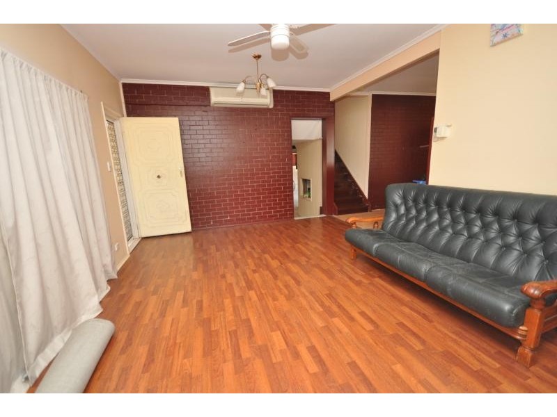 13 Wilde Street KINGSTON 4114, Kingston QLD 4114