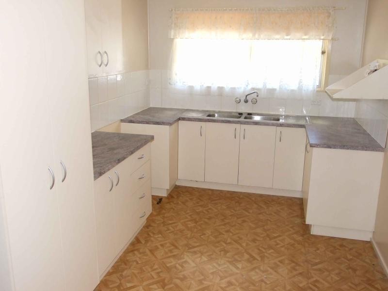 11 Welbeck Street LOGAN CENTRAL 4114, Logan Central QLD 4114
