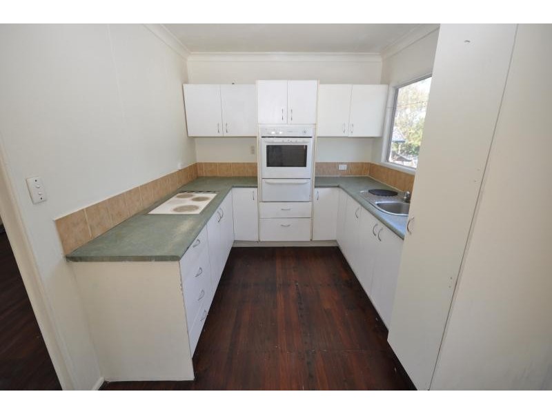 79 Mayes Avenue KINGSTON 4114, Kingston QLD 4114