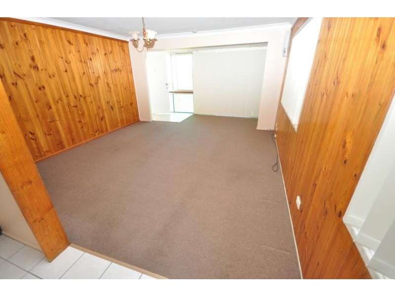 19 Ash Avenue WOODRIDGE 4114, Woodridge QLD 4114