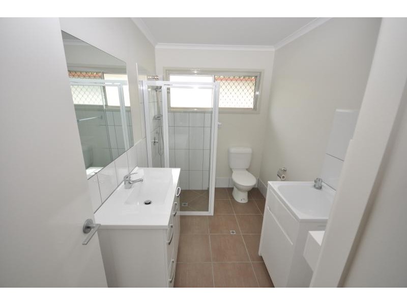 5/44 Defiance Road, Logan Central QLD 4114