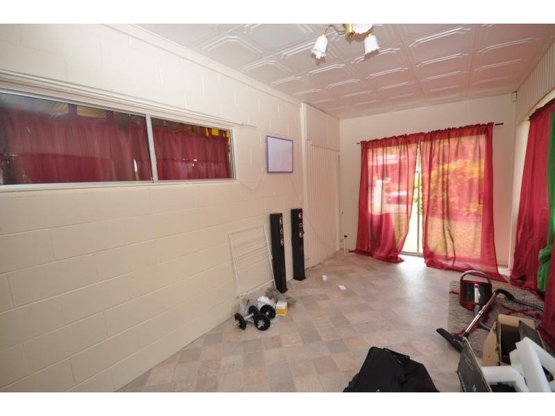 10 Pope Street, Logan Central QLD 4114