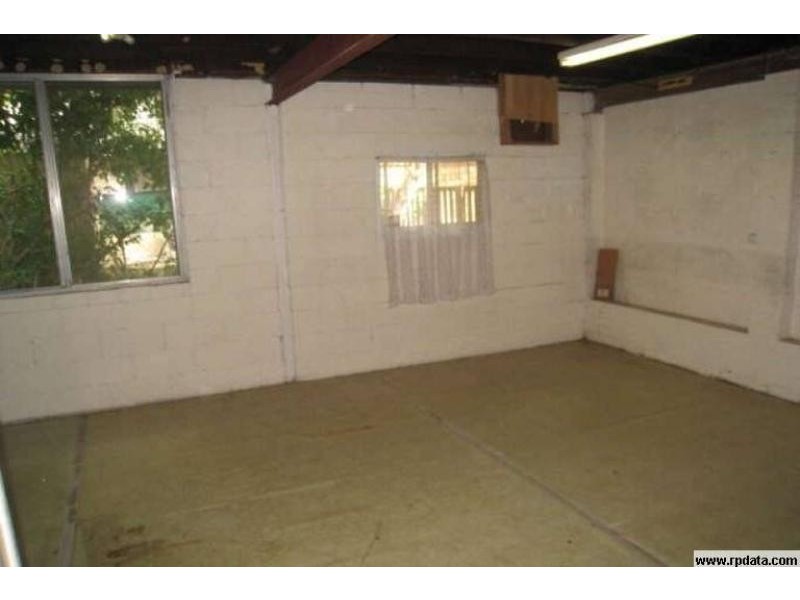 20 Attunga Street, Kingston QLD 4114