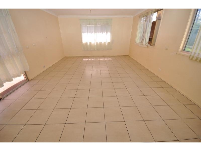 24 Patricia Avenue WOODRIDGE 4114, Woodridge QLD 4114