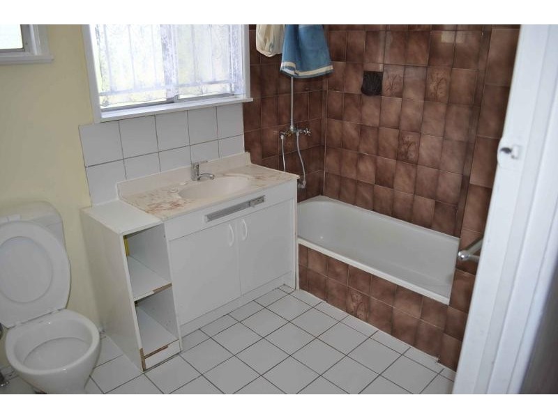 13 Wilbur Street LOGAN CENTRAL 4114, Logan Central QLD 4114