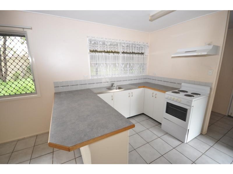 13 Leonard Street KINGSTON 4114, Kingston QLD 4114