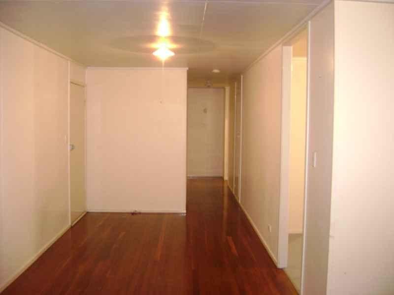 56 Christopher Street SLACKS CREEK 4127, Slacks Creek QLD 4127