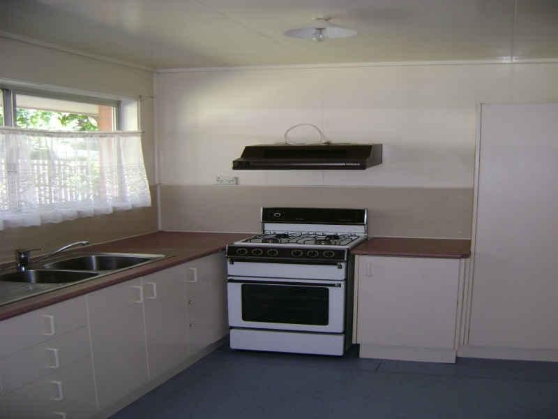 56 Christopher Street SLACKS CREEK 4127, Slacks Creek QLD 4127