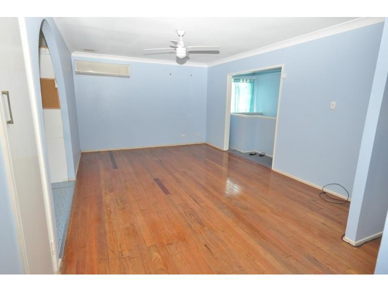 11 Ashvale  Street, Kingston QLD 4114