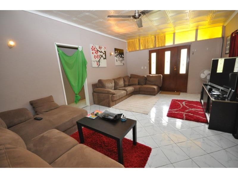 10 Pope Street LOGAN CENTRAL 4114, Logan Central QLD 4114