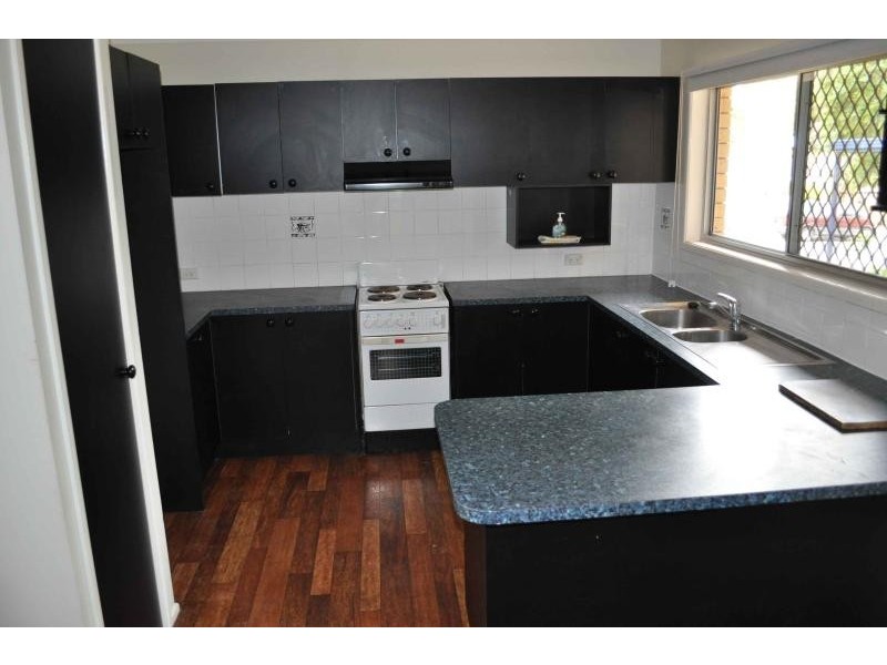 2 Sapium Street KINGSTON 4114, Kingston QLD 4114