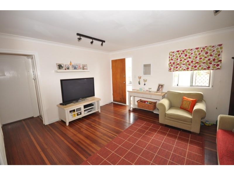77 North Road WOODRIDGE 4114, Woodridge QLD 4114