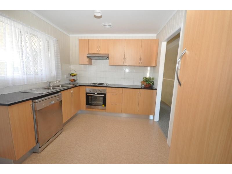 28 Brownvale Street LOGAN CENTRAL 4114, Logan Central QLD 4114