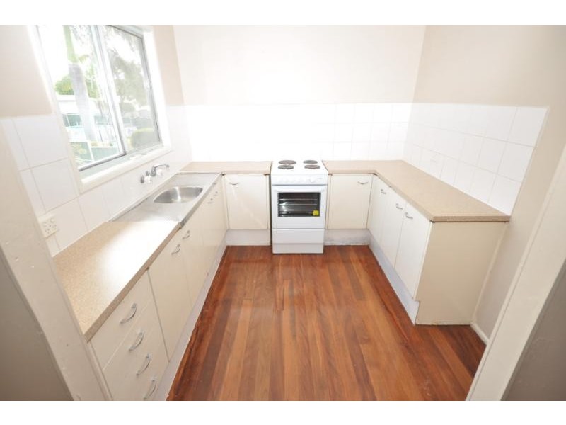 2 Sandra Street KINGSTON 4114, Kingston QLD 4114