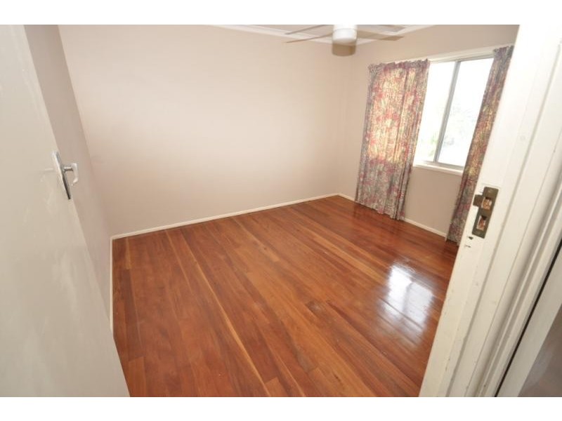 2 Sandra Street KINGSTON 4114, Kingston QLD 4114