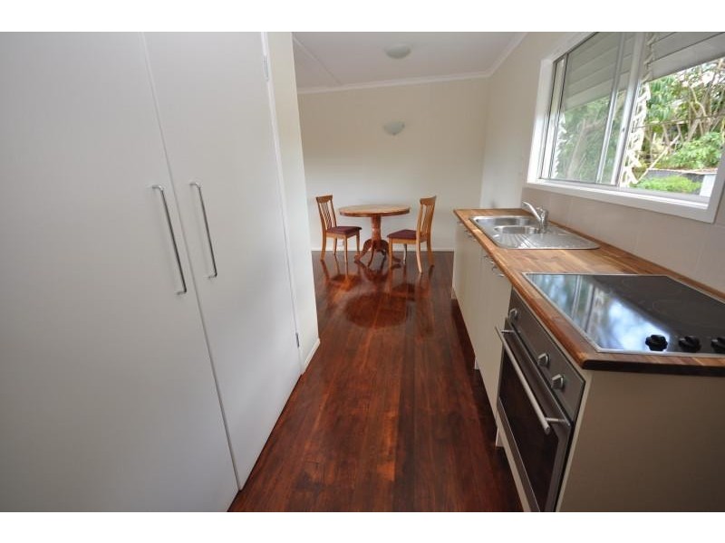 28 Carcoola Street KINGSTON 4114, Kingston QLD 4114