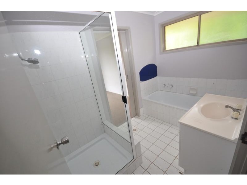 73 Barossa Street KINGSTON 4114, Kingston QLD 4114