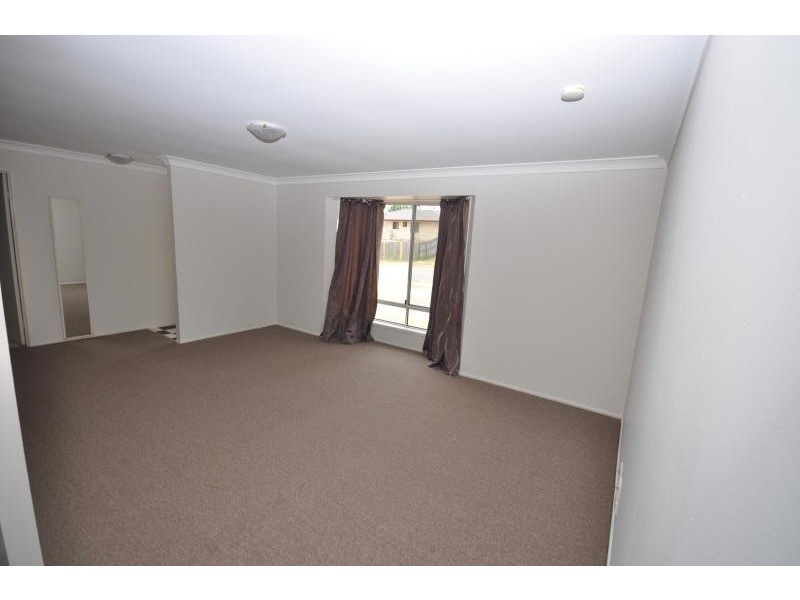 28 Barossa Street, Kingston QLD 4114