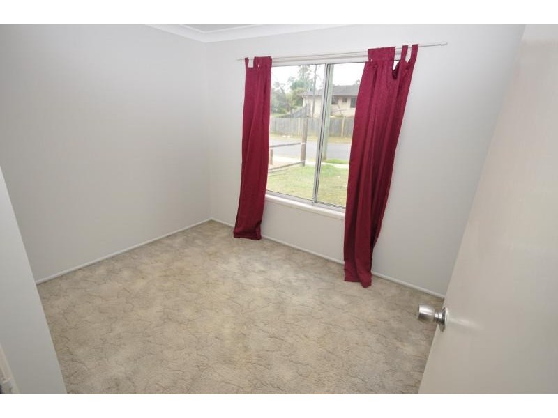 28 Barossa Street, Kingston QLD 4114