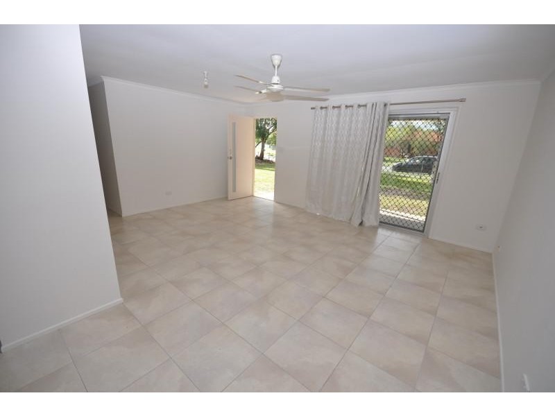 21 Lyngrove Street, Kingston QLD 4114