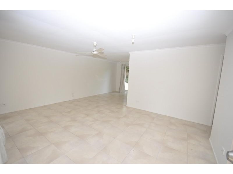 21 Lyngrove Street, Kingston QLD 4114