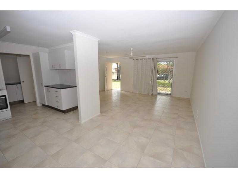 21 Lyngrove Street, Kingston QLD 4114