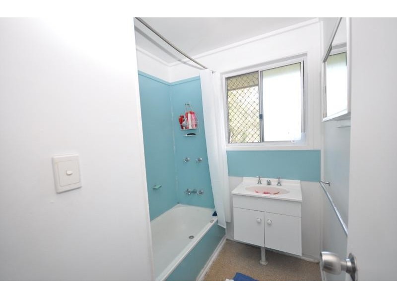 17 Eridani Avenue KINGSTON 4114, Kingston QLD 4114